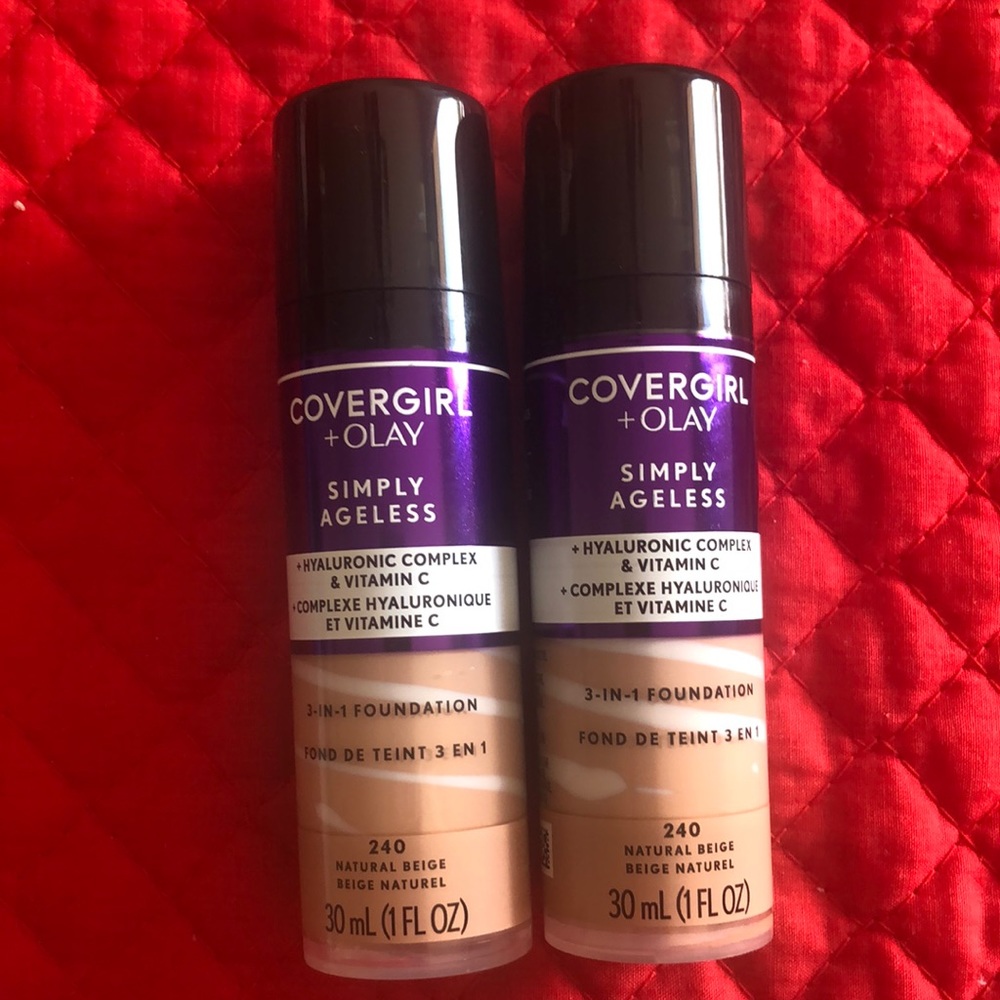 Cover Girl Simply Ageless 3 in 1 foundation 240